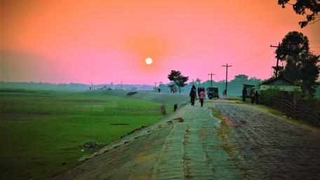Men are going home wallpaper