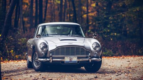 Aston Martin DB5 wallpaper