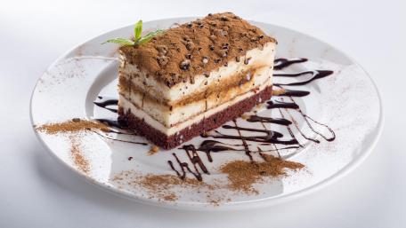 Tiramisu cake wallpaper