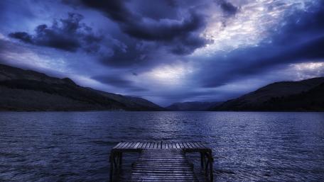 Stormy day wallpaper