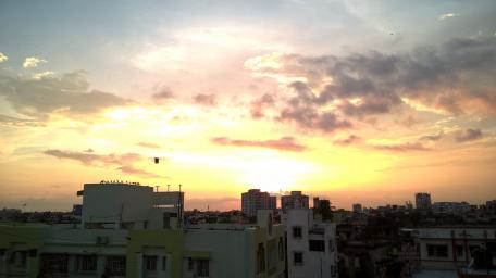Sunset at city wallpaper