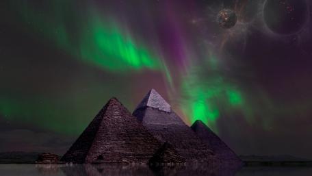 Pyramids under polar lights wallpaper