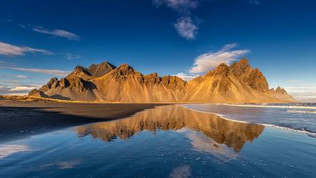 Vestrahorn Mountains, Stokksnes wallpaper