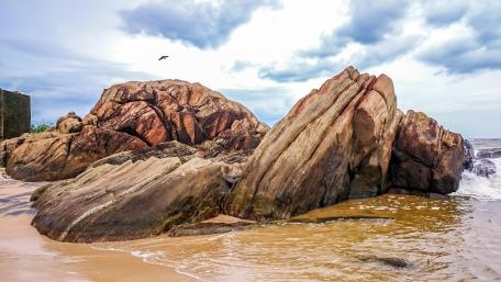 Beach Rocks wallpaper