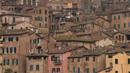 Urban Rooftops in a Crowded Cityscape wallpaper