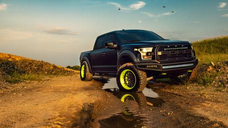 Ford F-150 Raptor wallpaper
