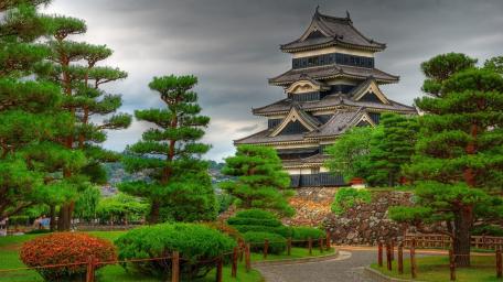 Matsumoto Castle wallpaper