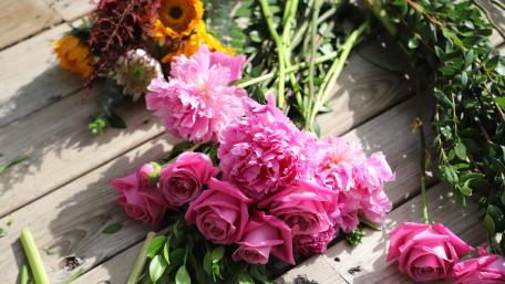 Roses and Peonies wallpaper