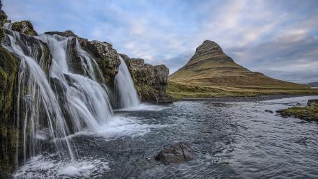 Kirkjufell wallpaper