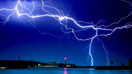 Electric Skies Over the Bay wallpaper