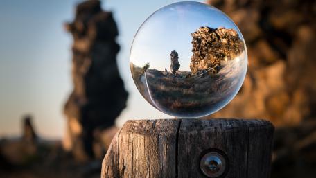 Lensball photography wallpaper