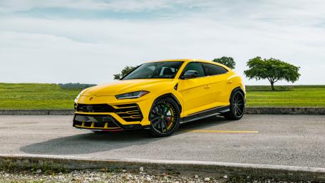 2019 Lamborghini Urus wallpaper