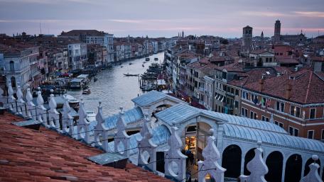 Rooftops in Venice wallpaper