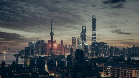 Shanghai Tower in Night Time wallpaper