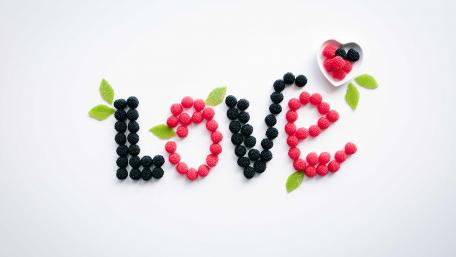 Love gummi candy wallpaper