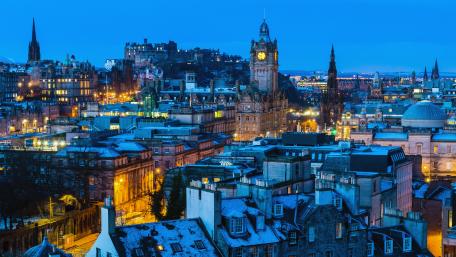 Majestic Edinburgh at Twilight wallpaper