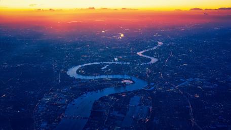Winding river wallpaper