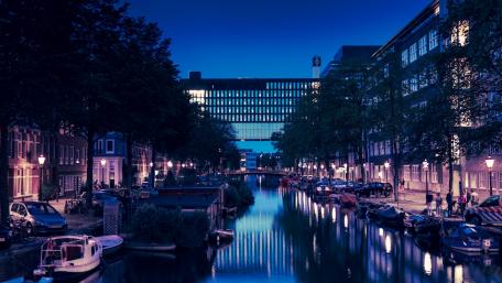 Amsterdam Canal Evening Glow wallpaper