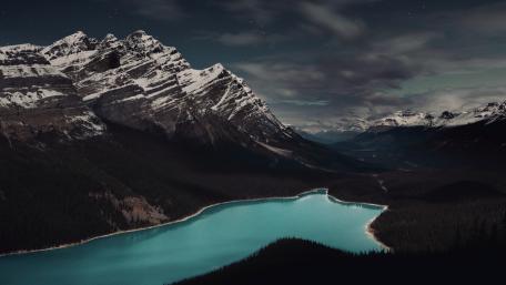 Nocturnal Mountain Lake Serenity in 5K wallpaper