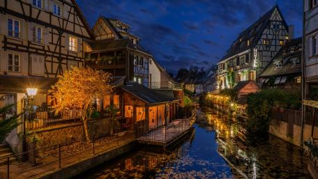 Little Venice wallpaper