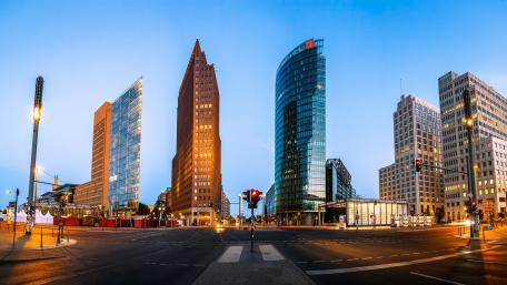 Modern Cityscape at Dusk wallpaper