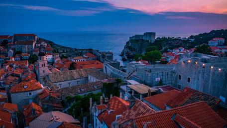 Walls of Dubrovnik (Muralles de Dubrovnik) wallpaper