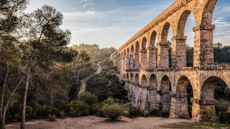 The devil is Ferreres Tarragona Bridge wallpaper