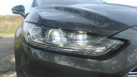 Ford Mondeo Full LED wallpaper