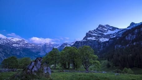 Peaceful in Switzerland wallpaper