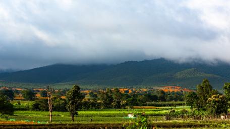Cloud covering Mountain wallpaper
