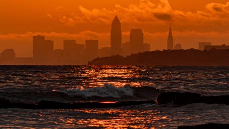 Golden Glow Over the Cityscape wallpaper