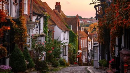 Enchanting Village at Sunset wallpaper