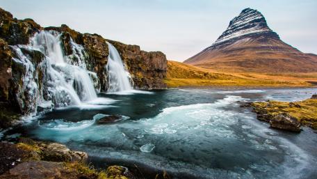 Kirkjufellsfoss wallpaper