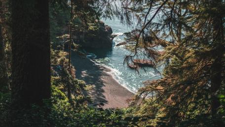 Hidden beach wallpaper