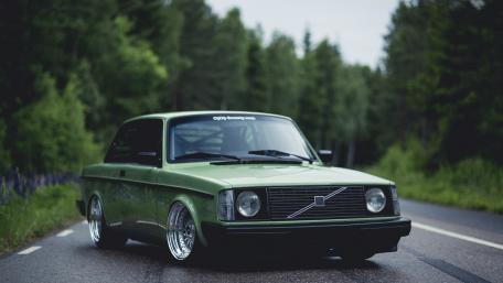 VOLVO! wallpaper