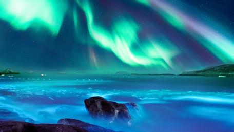 Northern Lights wallpaper