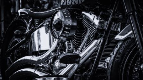 Rustic Monochrome Motorcycle Close-Up wallpaper