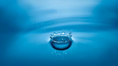 Blue Serenity Splash wallpaper