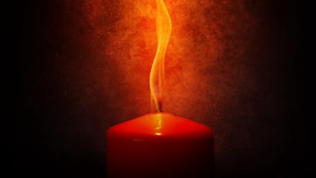 Ethereal Candle Light for Reflection and Remembrance wallpaper