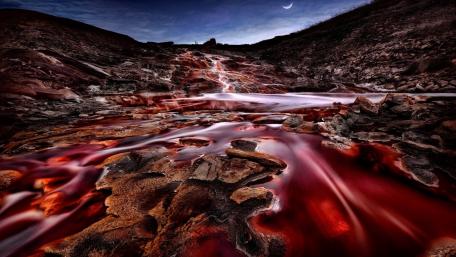 Vivid Nighttime River Reflections wallpaper