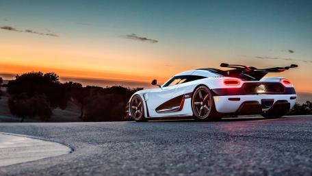 Supercar at Sunset wallpaper