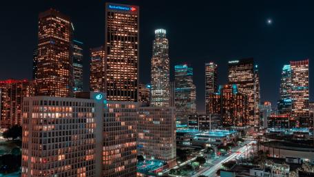 City Lights at Night in Stunning 4K Clarity wallpaper
