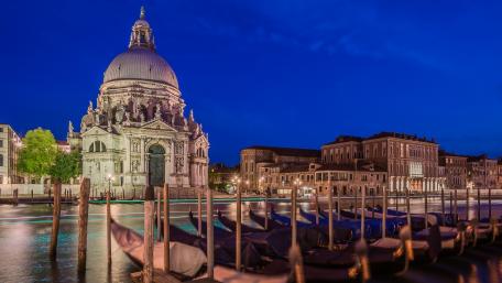 Venice: Nighttime Beauty by the Grand Canal wallpaper