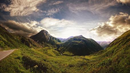 Majestic Mountain Valley Adventure wallpaper