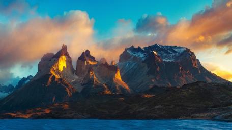 Torres del Paine National Park, Chile wallpaper