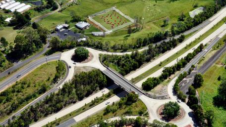 Interchange on Australia's Pacific Highway wallpaper