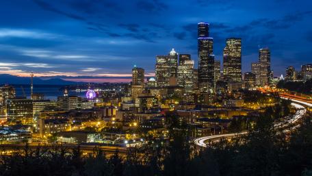 Cityscape Night Glow in 4K wallpaper
