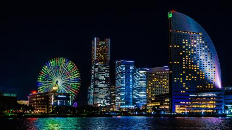 Cosmo Clock 21 & Yokohama Skyscrapers wallpaper