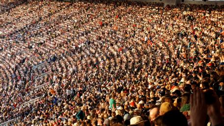 Crowd at Olympic Stadium in London wallpaper