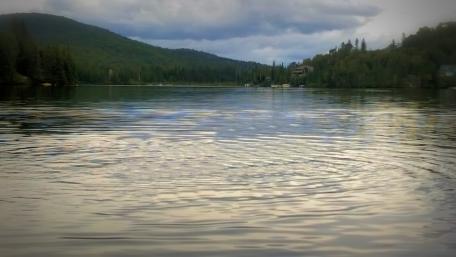 Mountain lake wallpaper